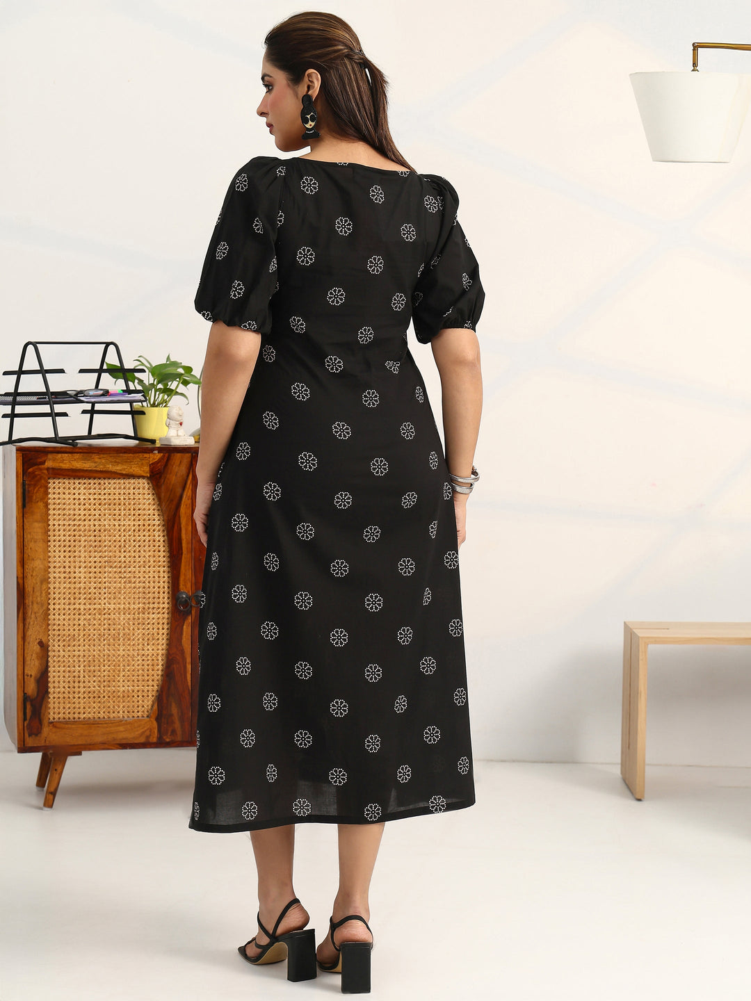 Black Printed Cotton A-Line Puff Sleeves One Piece Dress