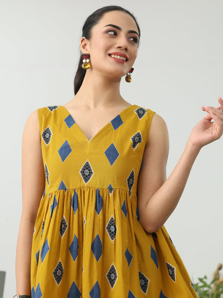 Gerua Yellow Geometric Printed Cotton Blend Anarkali Short Kurti