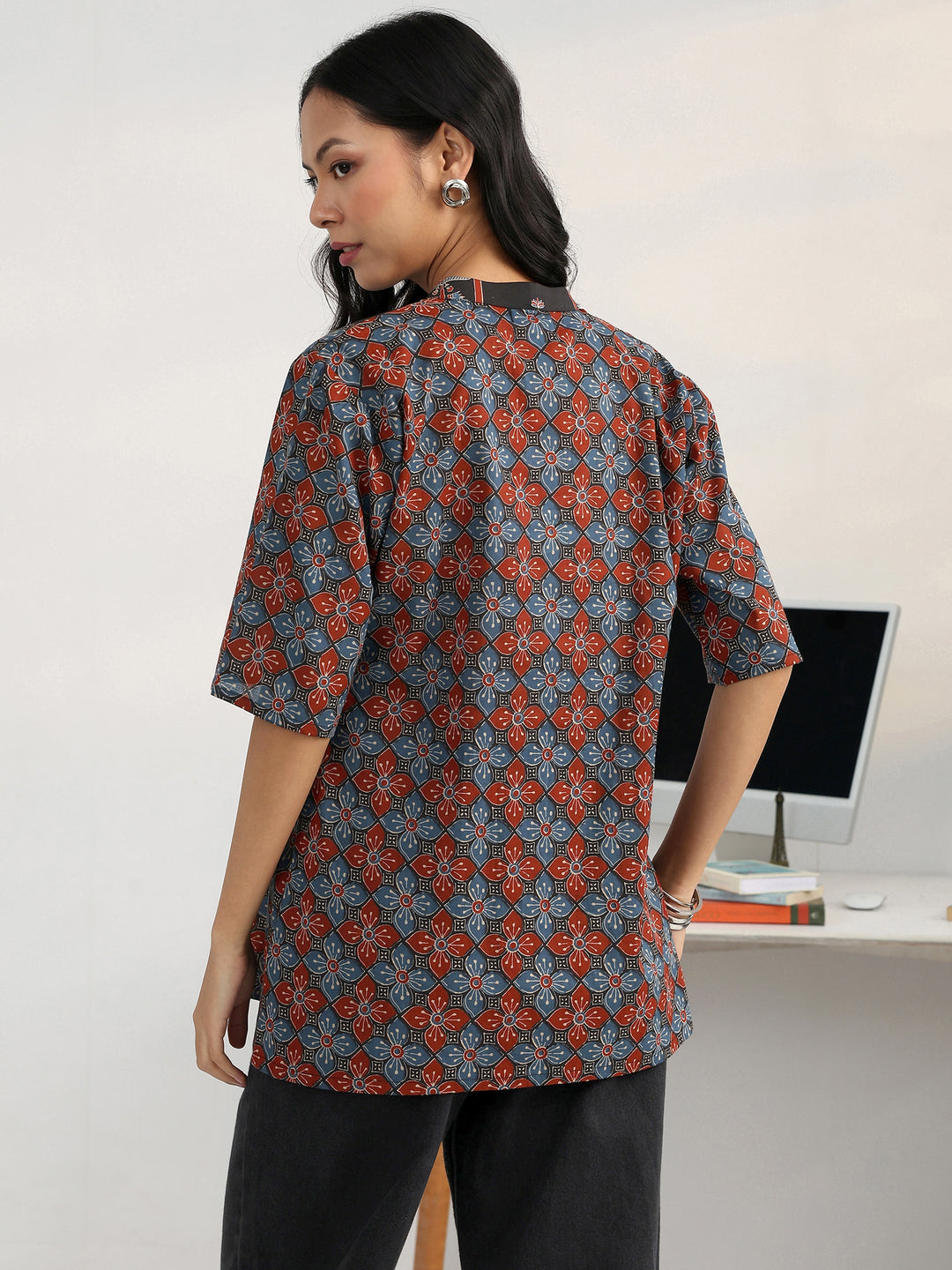 Blue Geometric Printed Cotton Blend A-Line Short Kurti