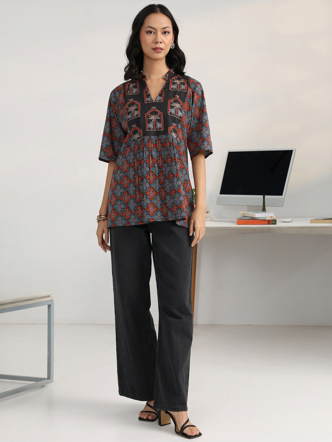 Blue Geometric Printed Cotton Blend A-Line Short Kurti