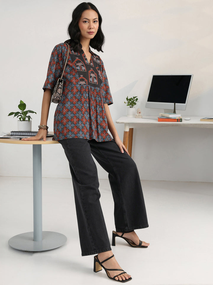 Blue Geometric Printed Cotton Blend A-Line Short Kurti