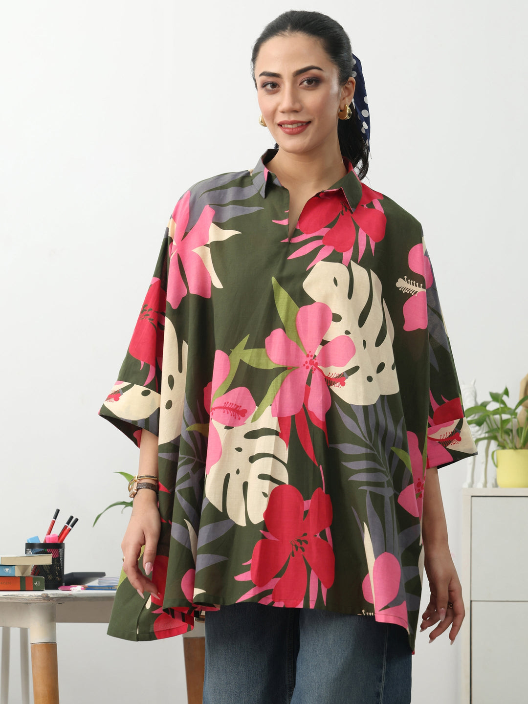 Green Floral Printed Cotton Blend A-Line Short Kurti