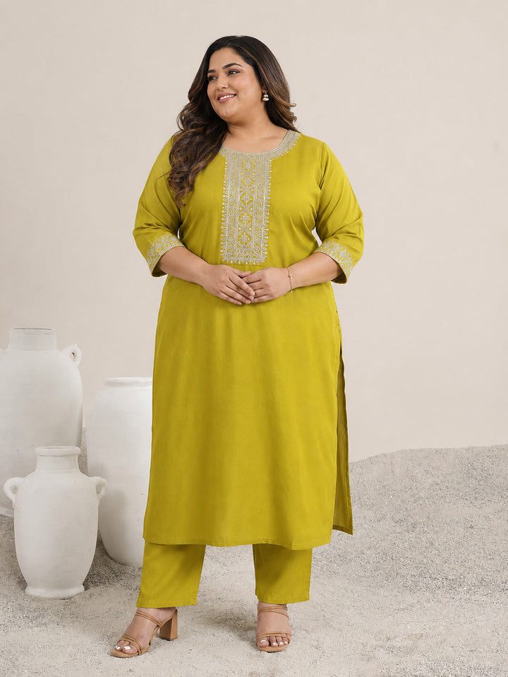 Plus Size Green Yoke Design Silk Blend Straight Suit Set With Dupatta