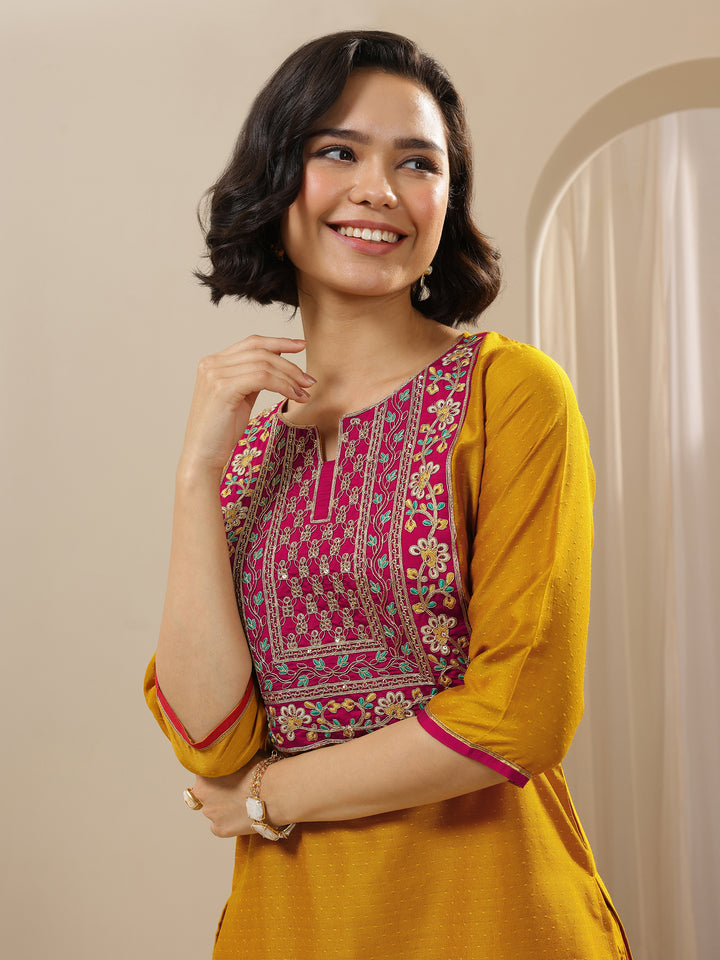 Mustard Embroidered Silk Blend Straight Suit Sets With Dupatta