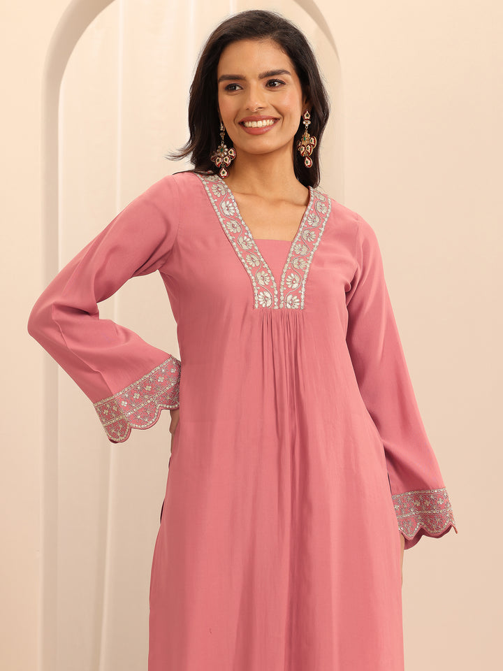 Peach Yoke Design Silk Blend Straight Suit Set With Dupatta