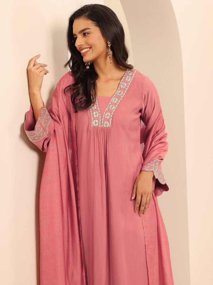 Peach Yoke Design Silk Blend Straight Suit Set With Dupatta