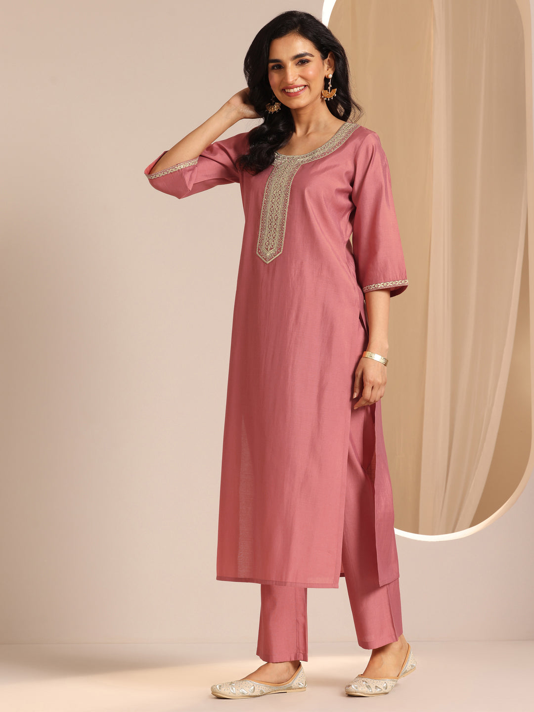 Peach Yoke Design Silk Blend Straight Suit Set With Dupatta