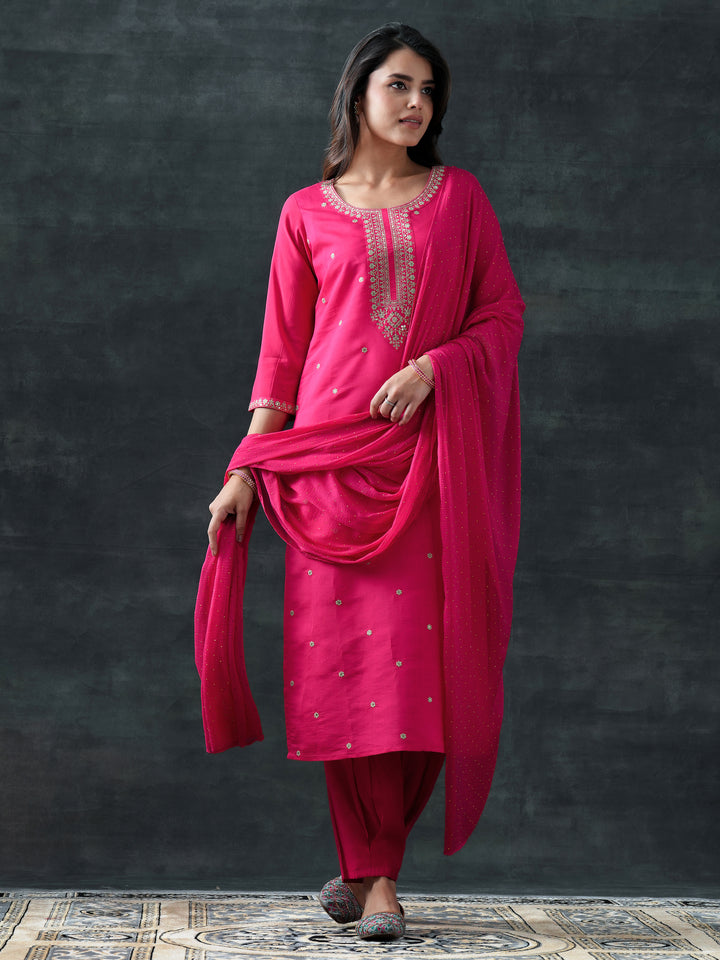Pink Embroidered Silk Blend Straight Suit Set With Dupatta