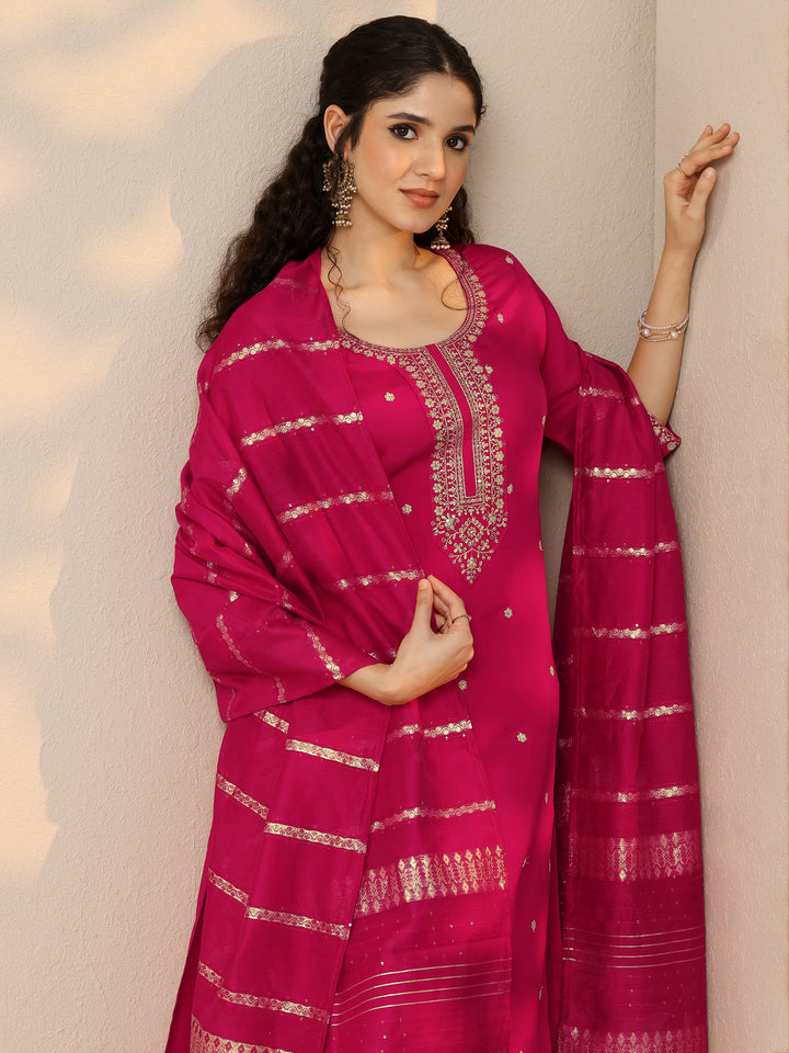 Pink Embroidered Silk Blend Straight Suit Set With Dupatta
