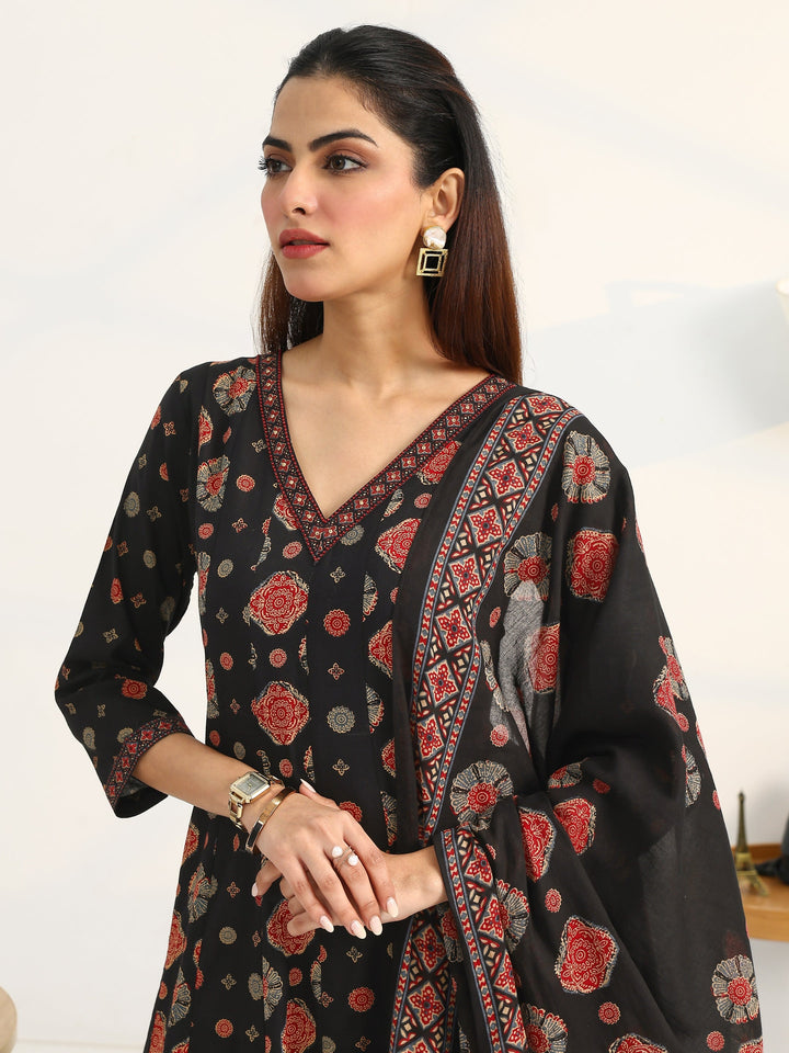 Black Ethnic Motifs Printed Cotton Blend A-Line Suit Set With Dupatta