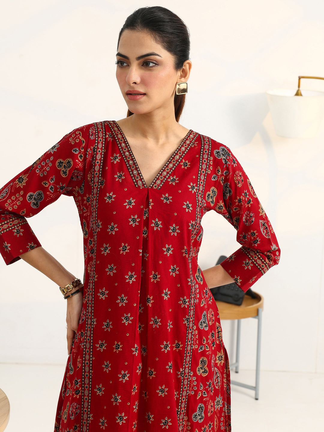 Red Floral Printed Cotton Blend Straight Suit Set With Dupatta