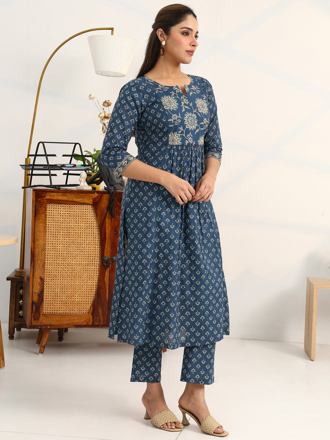Blue Floral Printed Cotton Blend Straight Suit Set With Dupatta