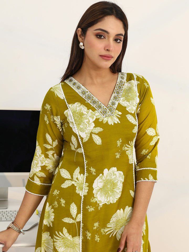 Green Floral Printed Cotton Blend A-Line Suit Set With Dupatta