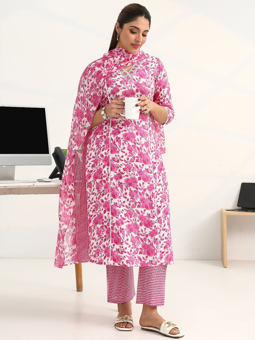 Pink Floral Printed Cotton Blend Straight Suit Set With Dupatta