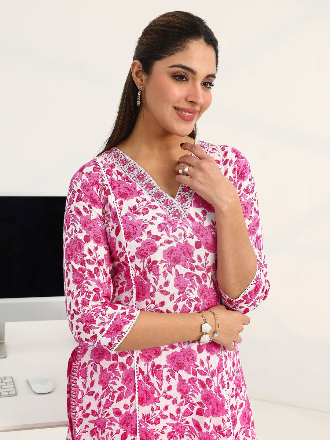 Pink Floral Printed Cotton Blend Straight Suit Set With Dupatta