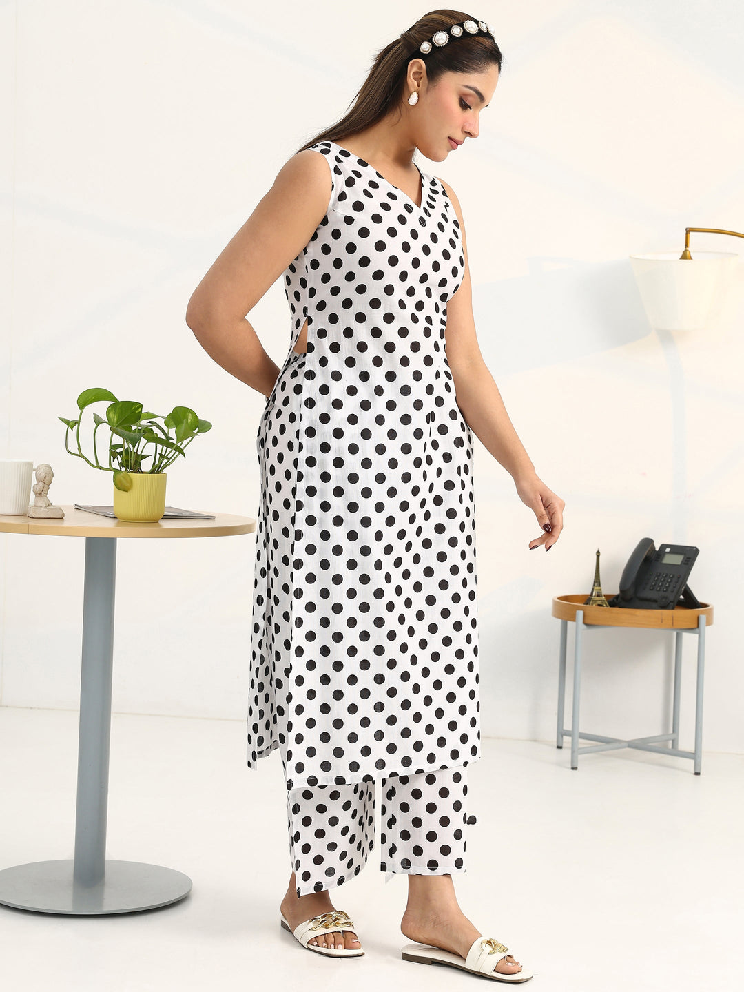 White Geometric Printed Cotton Blend Straight Kurta Set