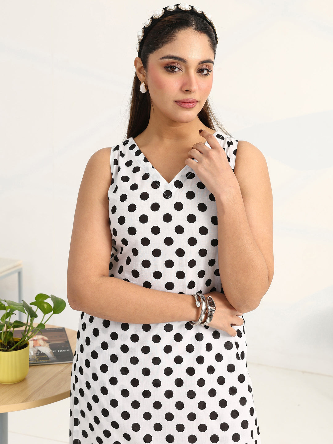 White Geometric Printed Cotton Blend Straight Kurta Set