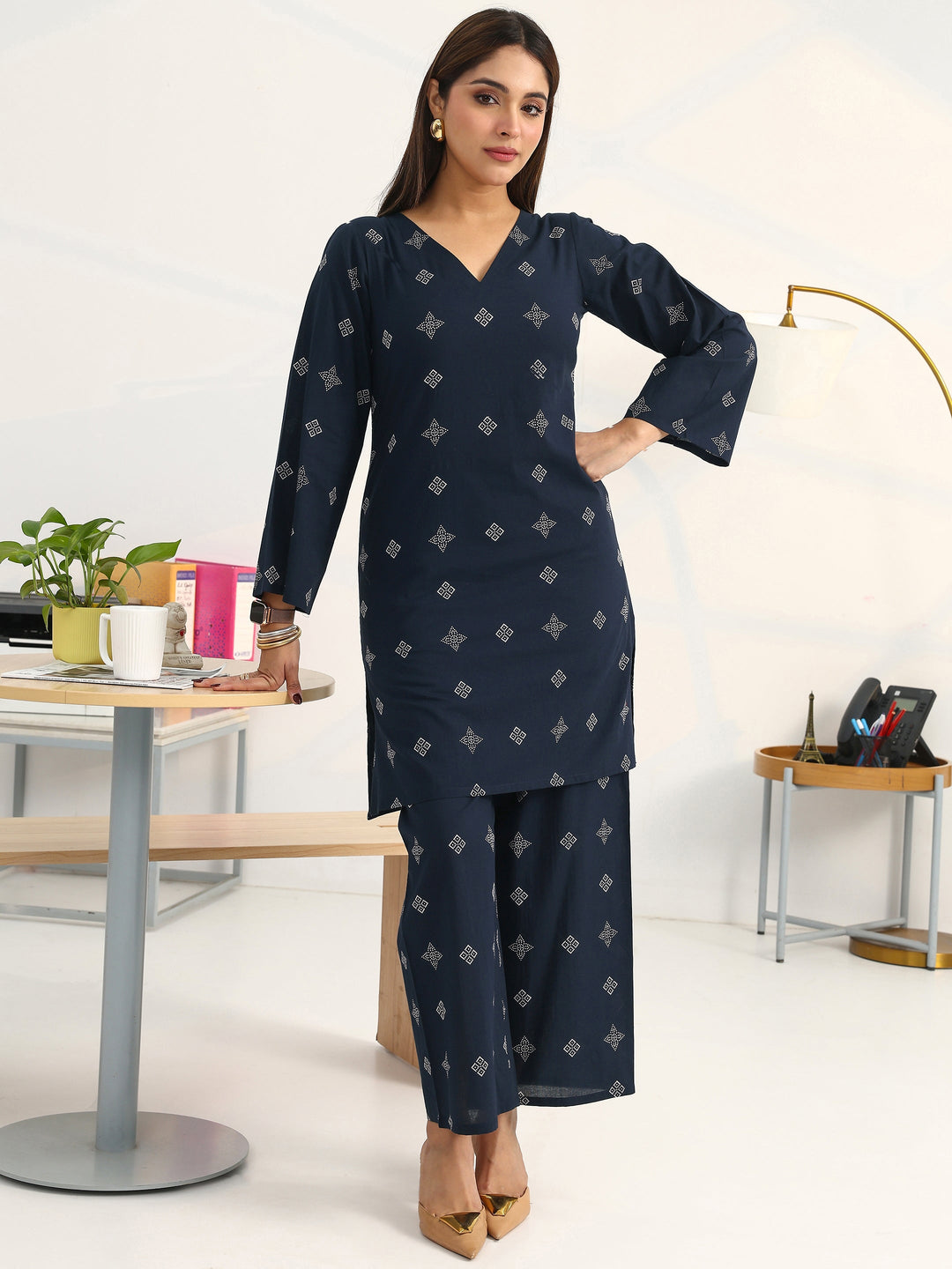 Navy Blue Geometric Printed Cotton Blend Straight Kurta Set