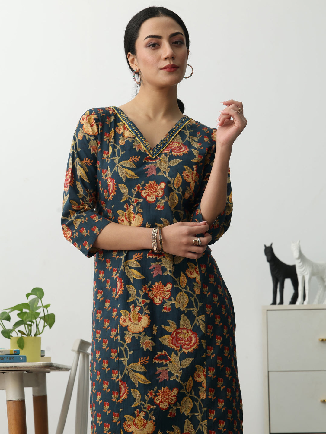 Navy Blue Floral Printed Cotton Blend Straight Kurta Set
