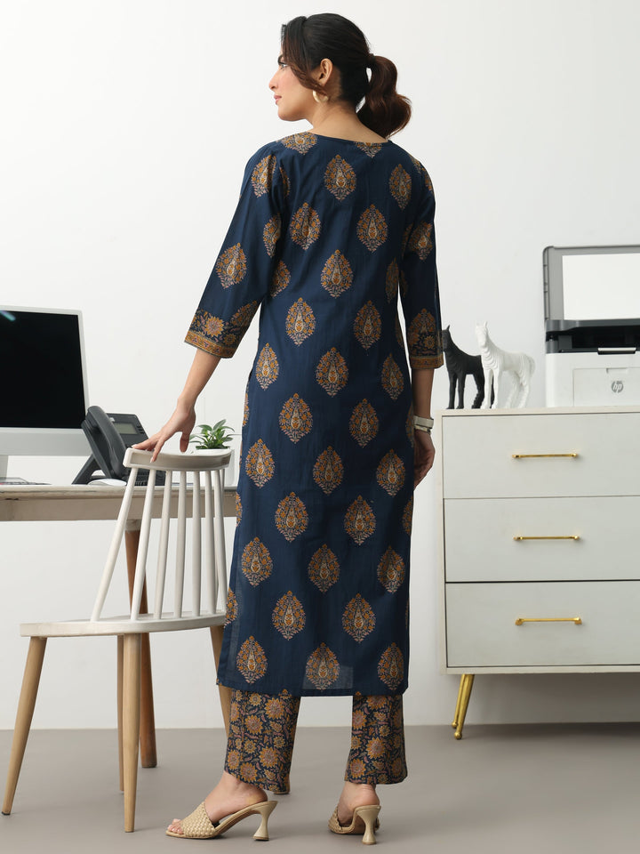 Blue Ethnic Motifs Printed Cotton Blend Straight Kurta Set