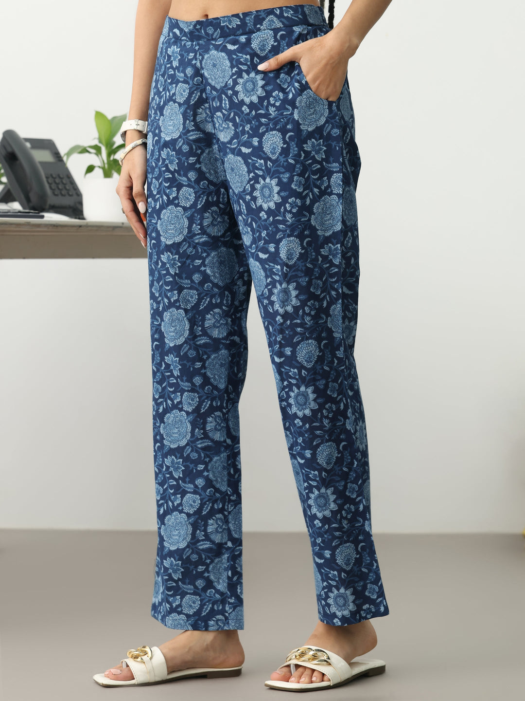 Blue Ethnic Motifs Printed Cotton Blend A-Line Kurta Set