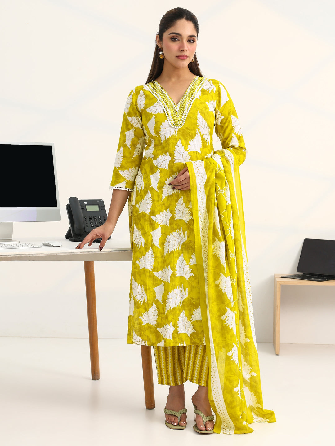 Green Floral Printed Cotton Blend Straight Suit Set With Dupatta