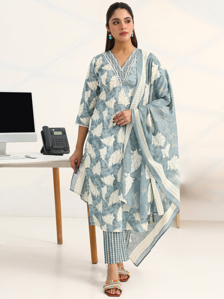 Grey Floral Printed Cotton Blend Straight Suit Set With Dupatta
