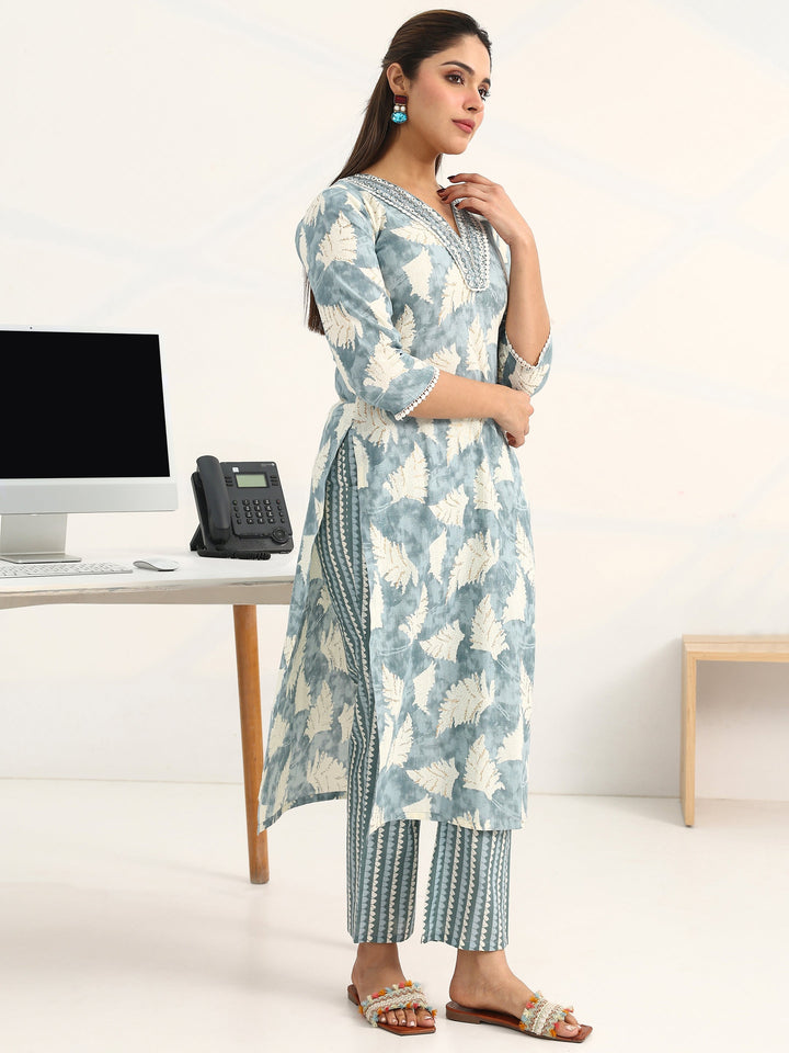 Grey Floral Printed Cotton Blend Straight Suit Set With Dupatta