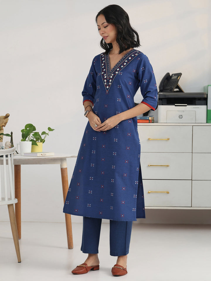 Form Fit Blue Woven Design Cotton Blend Kurta Set