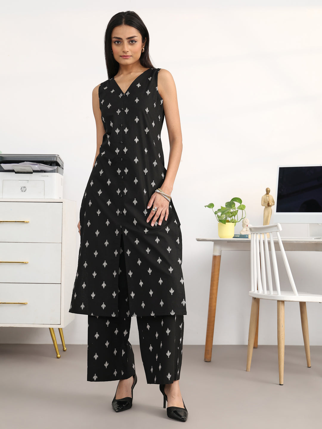 Black Floral Printed Cotton Blend Straight Kurta Set