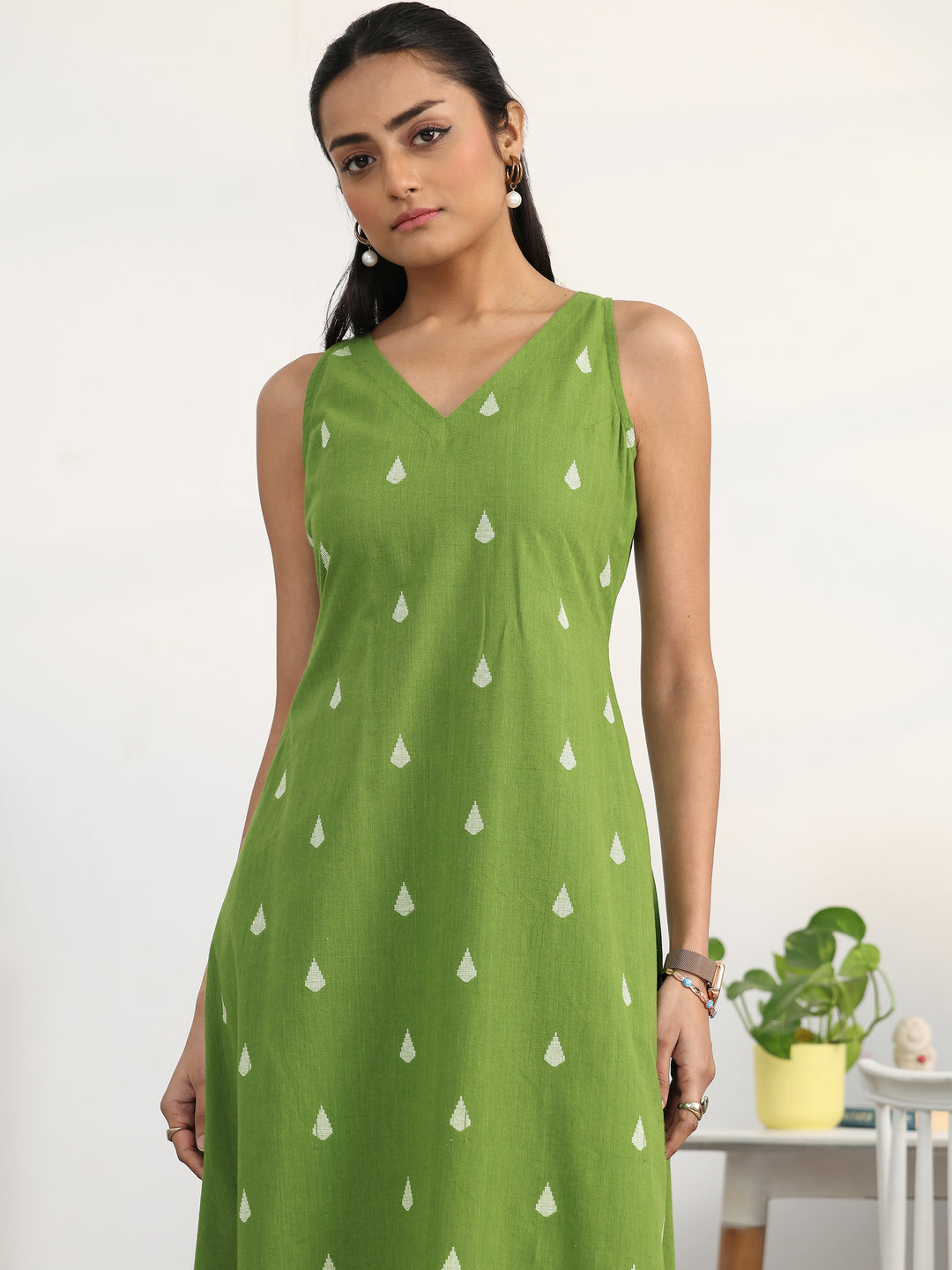 Green Floral Woven Design Cotton Blend A-Line Kurta Set