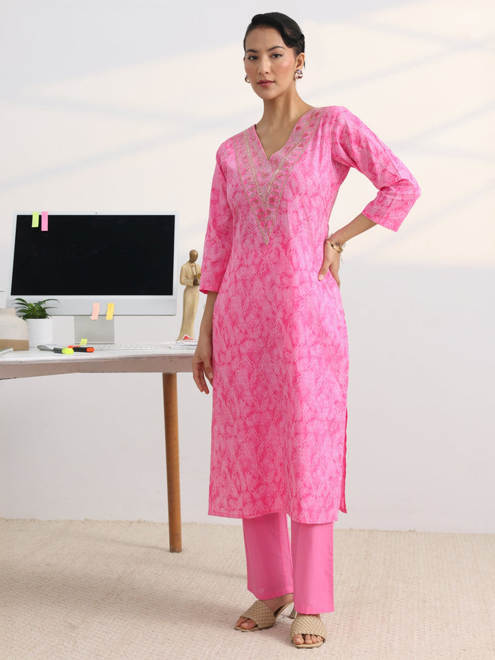 Pink Floral Printed Cotton Blend Straight Suit Set With Dupatta