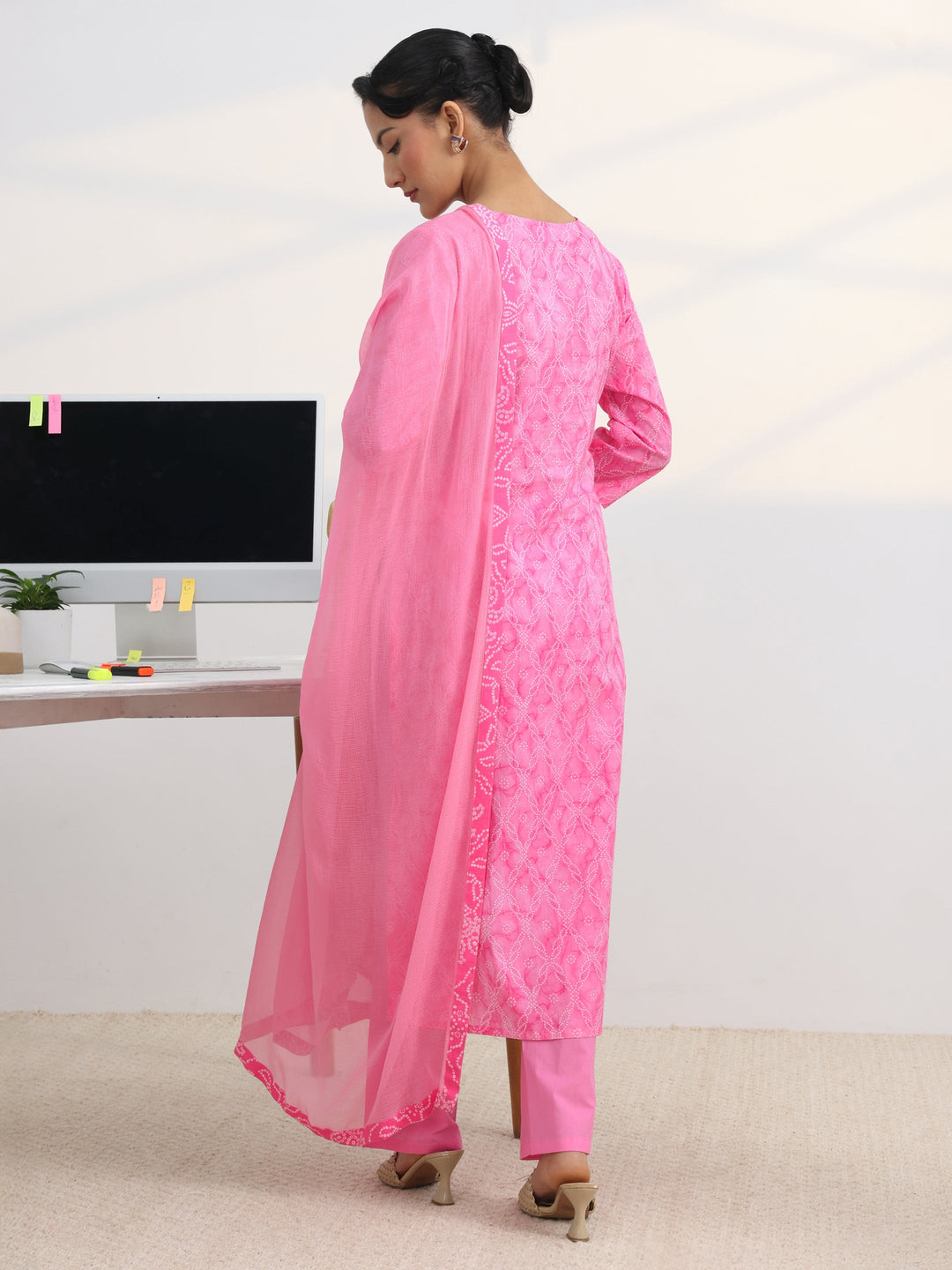 Pink Floral Printed Cotton Blend Straight Suit Set With Dupatta