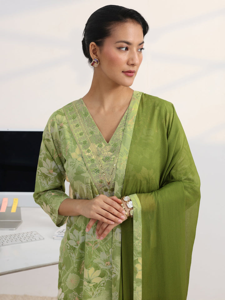Green Floral Printed Cotton Blend Straight Suit Set With Dupatta