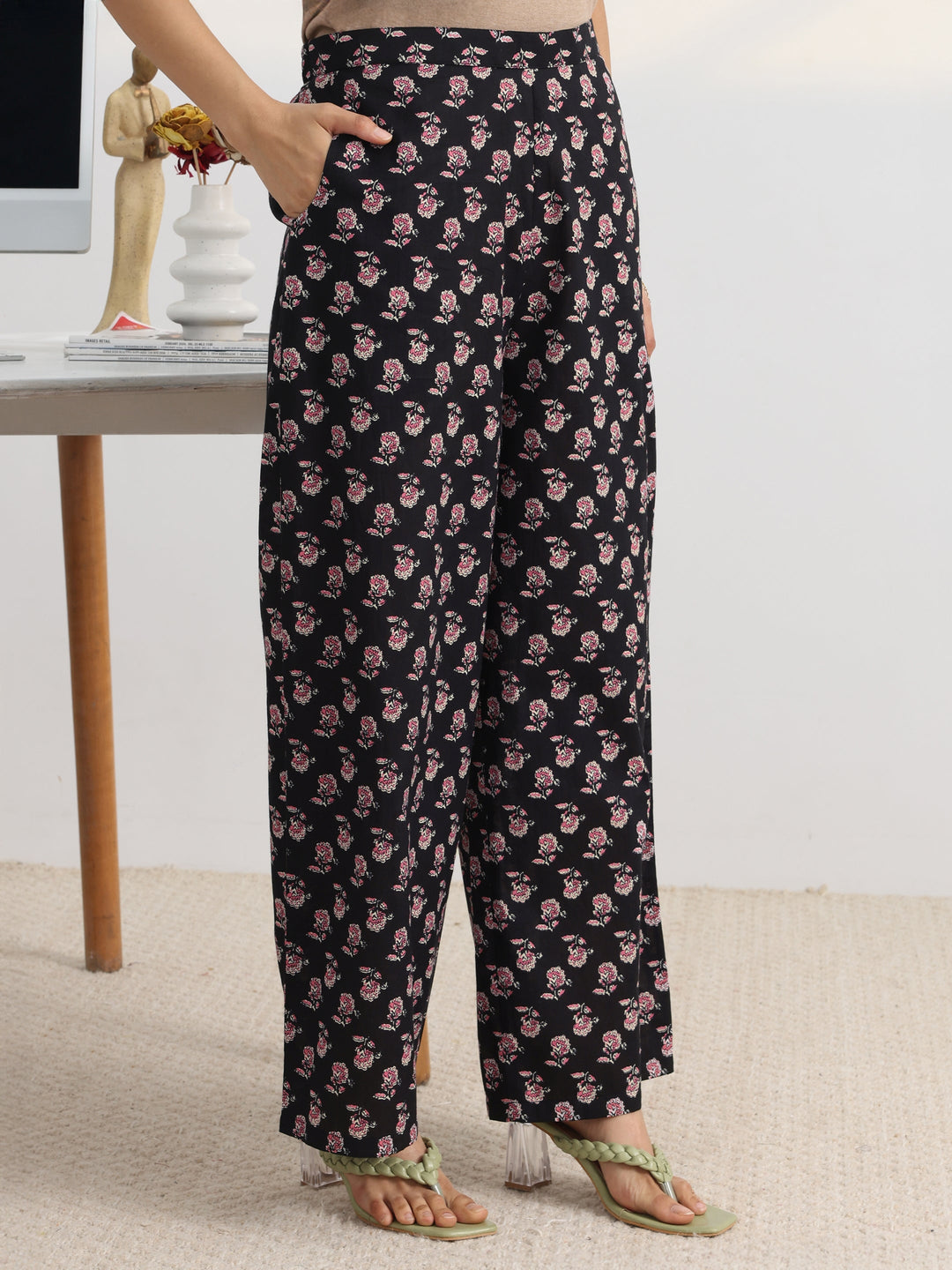 Black Floral Printed Cotton Blend Straight Kurta Set