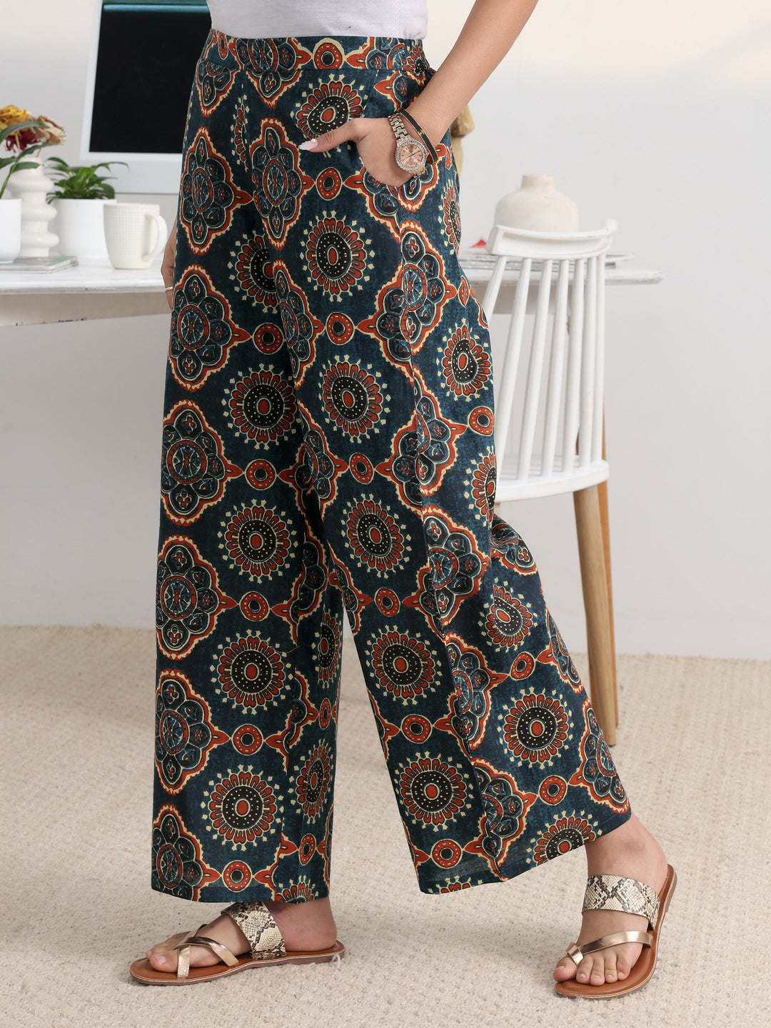 Blue Printed Cotton Blend Straight Kurta Set