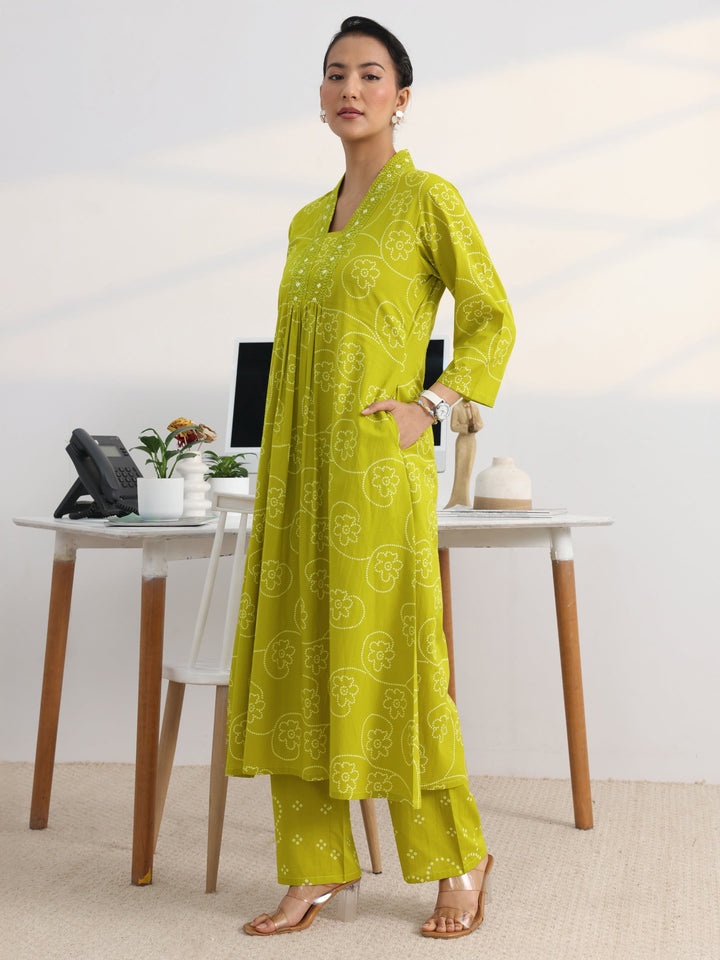 Green Bandhani Printed Cotton Blend A-Line Suit Set With Dupatta