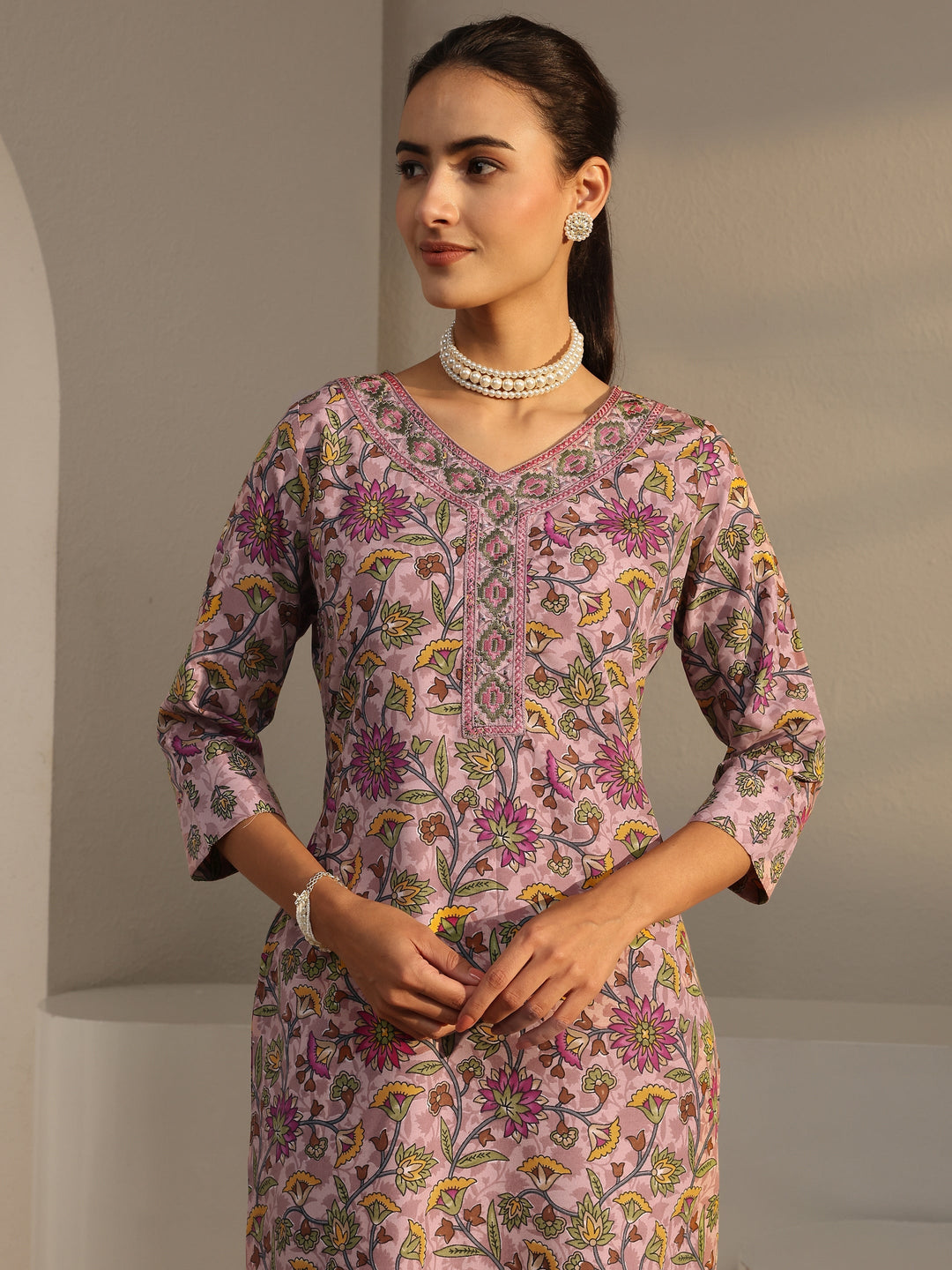 Pink Floral Printed Cotton Blend Straight Suit Set With Dupatta