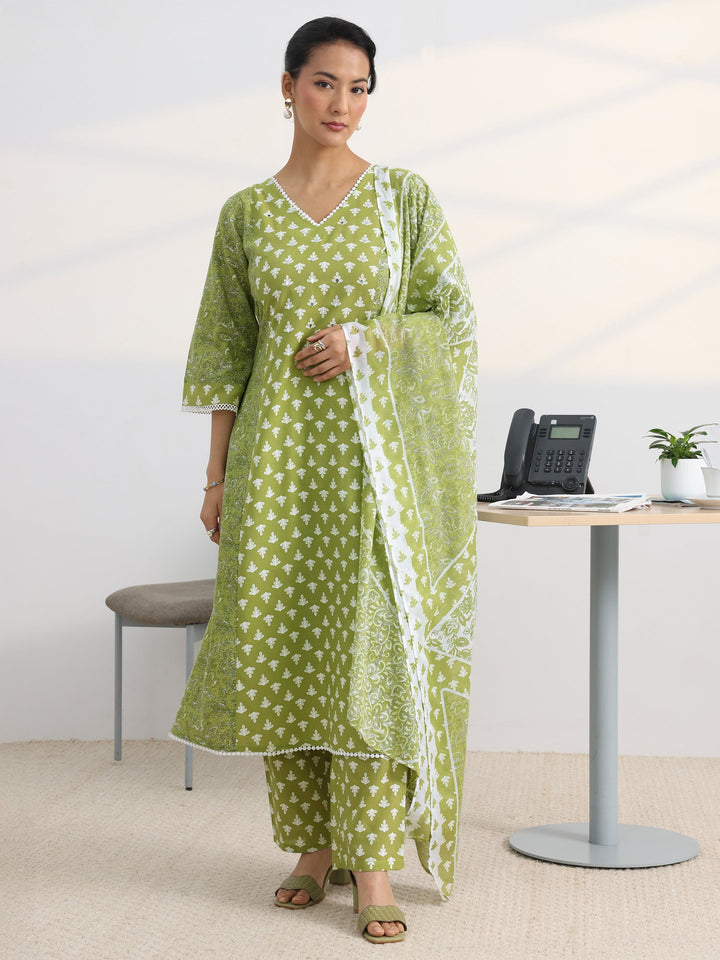 Green Floral Printed Cotton Blend A-Line Suit Set With Dupatta