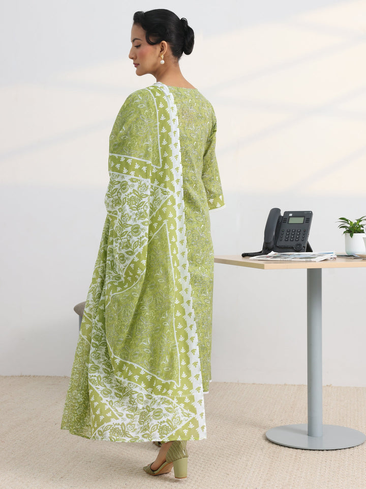 Green Floral Printed Cotton Blend A-Line Suit Set With Dupatta
