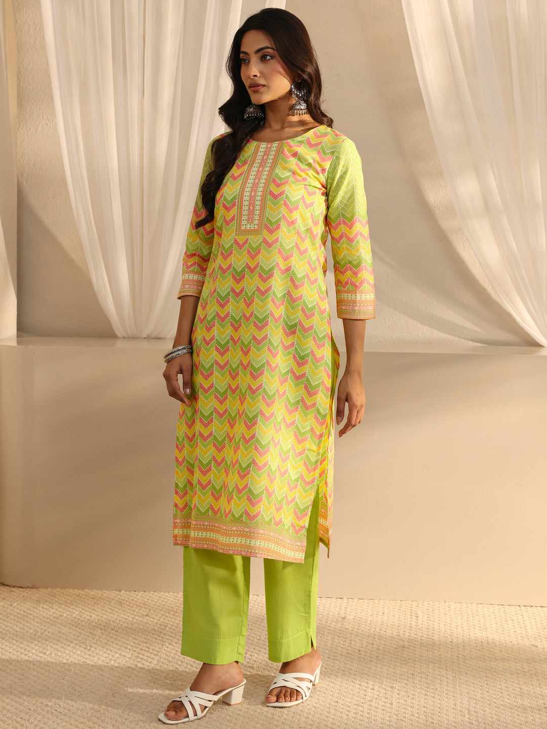 Green Chevron Printed Cotton Blend Straight Suit Set With Dupatta