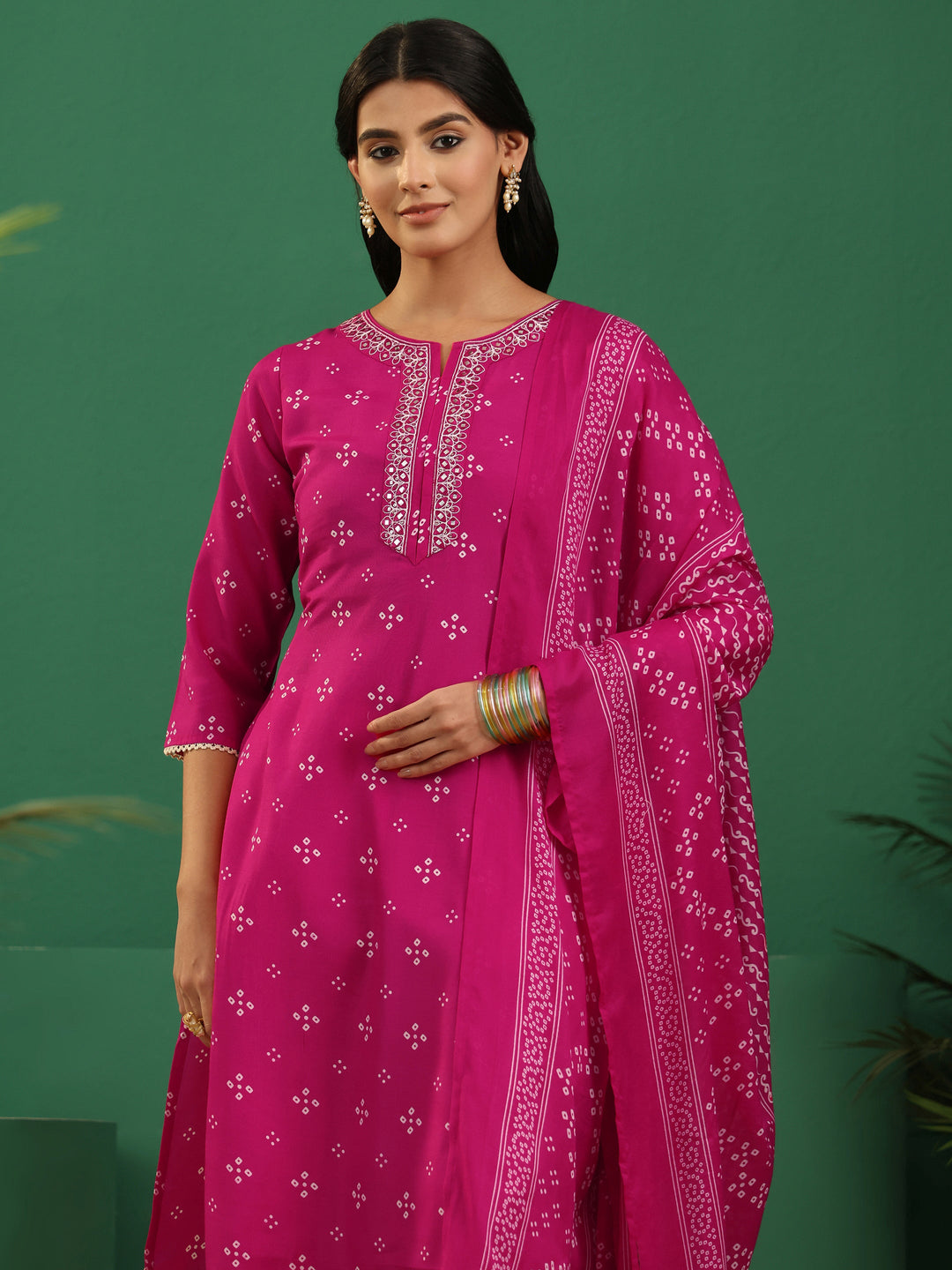 Gerua Magenta Pink Bandhani Cotton Blend Straight Suit Set