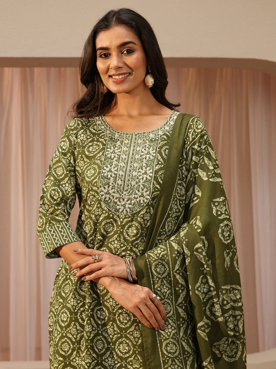 Green Ethnic Motifs Printed Cotton Blend Straight Suit Set With Dupatta
