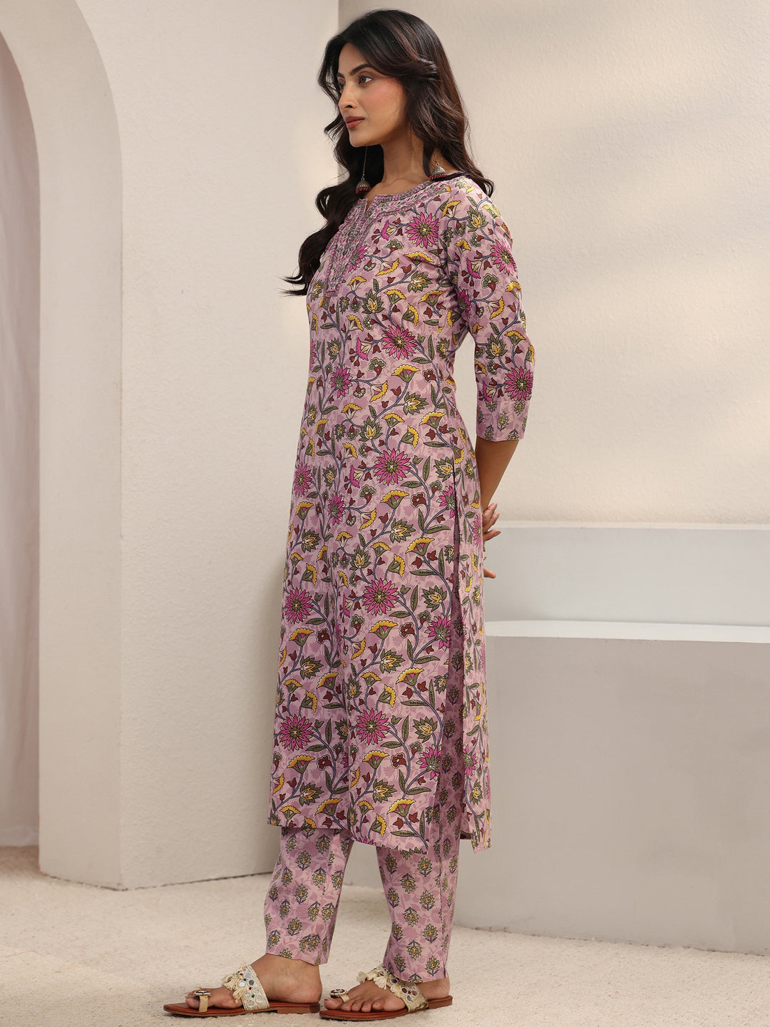 Pink Floral Printed Cotton Blend Straight Suit Set With Dupatta