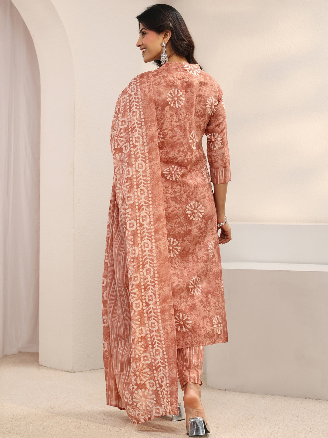 Peach Floral Printed Cotton Blend Straight Suit Set With Dupatta