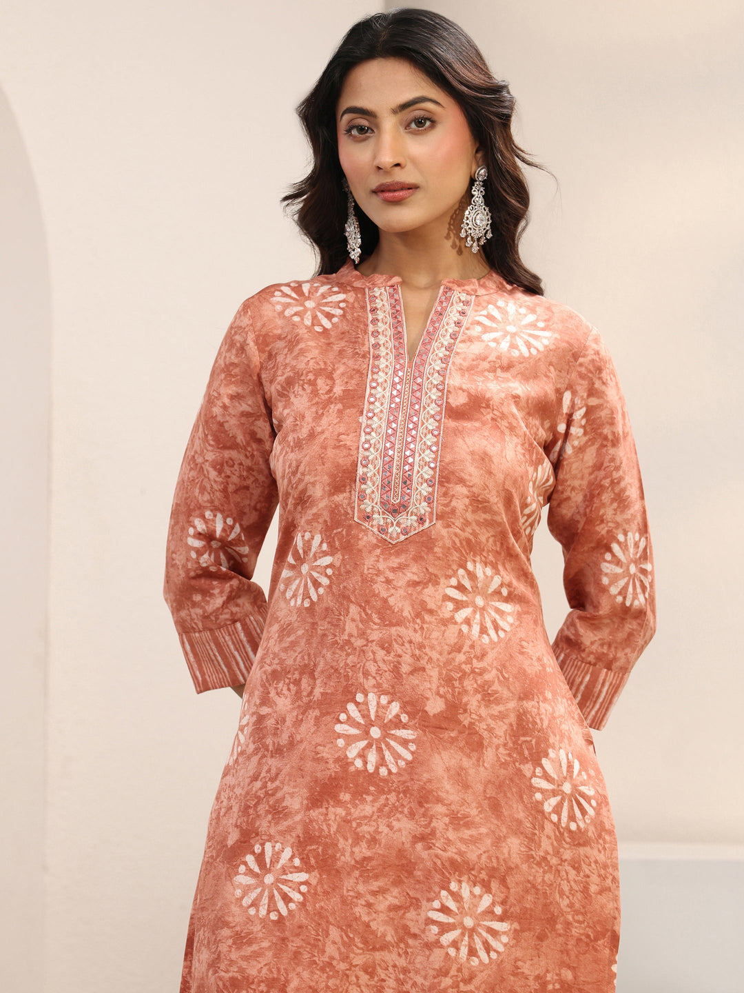 Peach Floral Printed Cotton Blend Straight Suit Set With Dupatta
