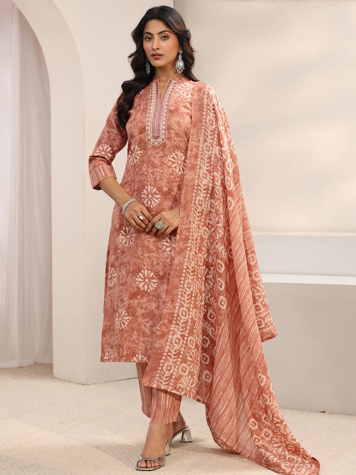 Peach Floral Printed Cotton Blend Straight Suit Set With Dupatta