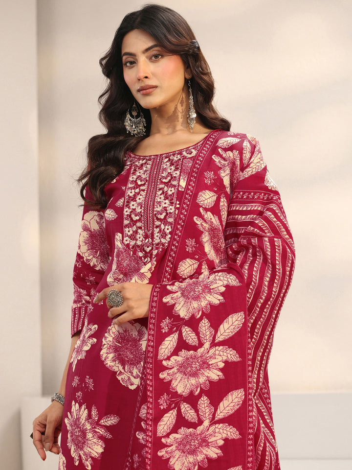 Red Floral Printed Cotton Blend Straight Suit Set With Dupatta
