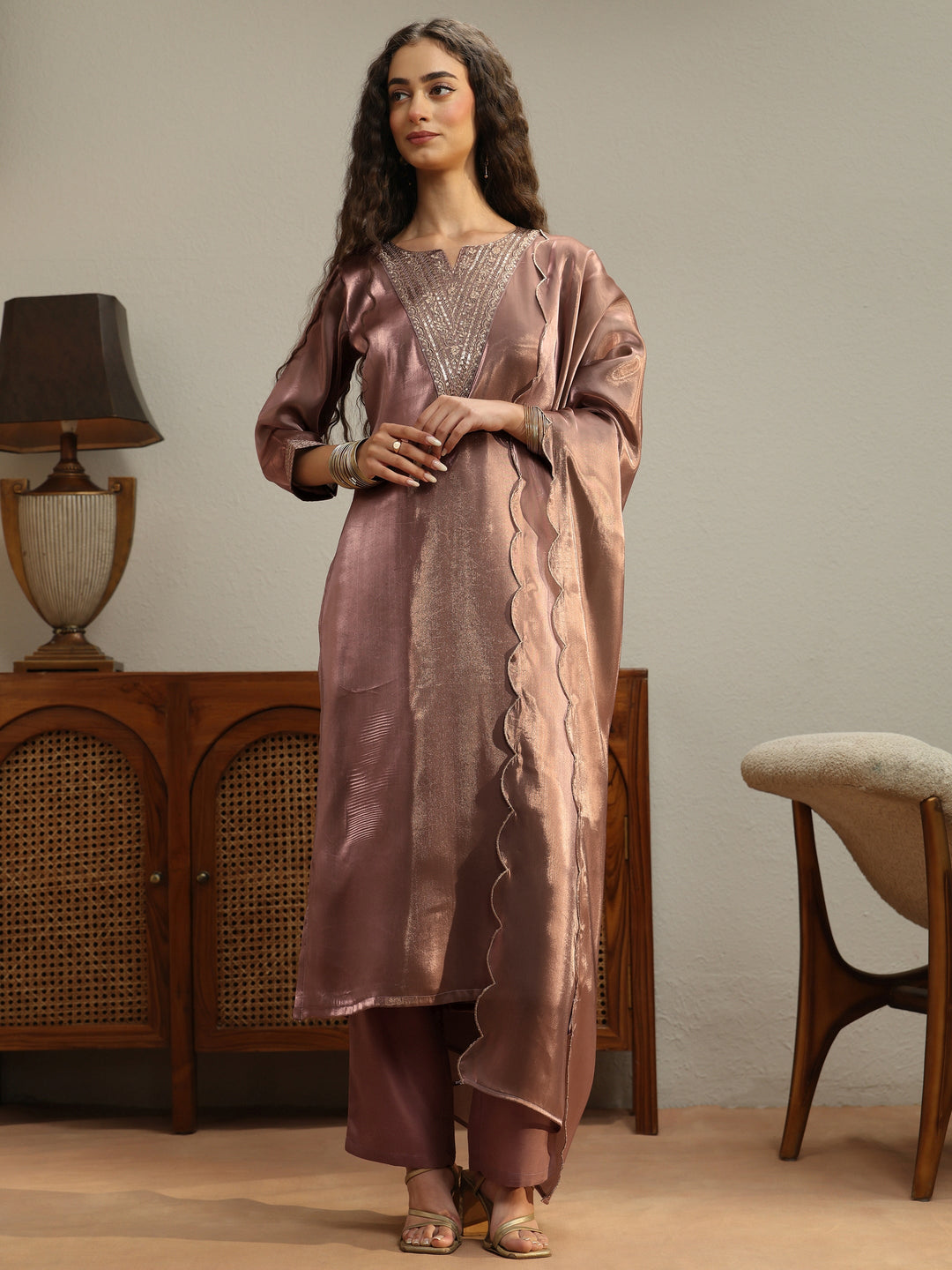 Mauve Yoke Design Tissue Straight Suit Set