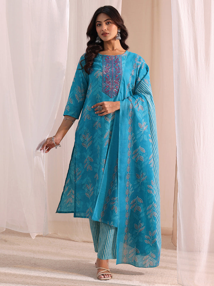 Gerua Blue Floral Printed Cotton Blend Straight Suit Set